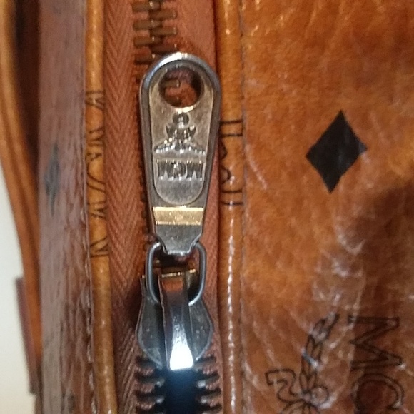 MCM GERMANY MADE. BOSTON TYPE excellent condition - Picture 5 of 8